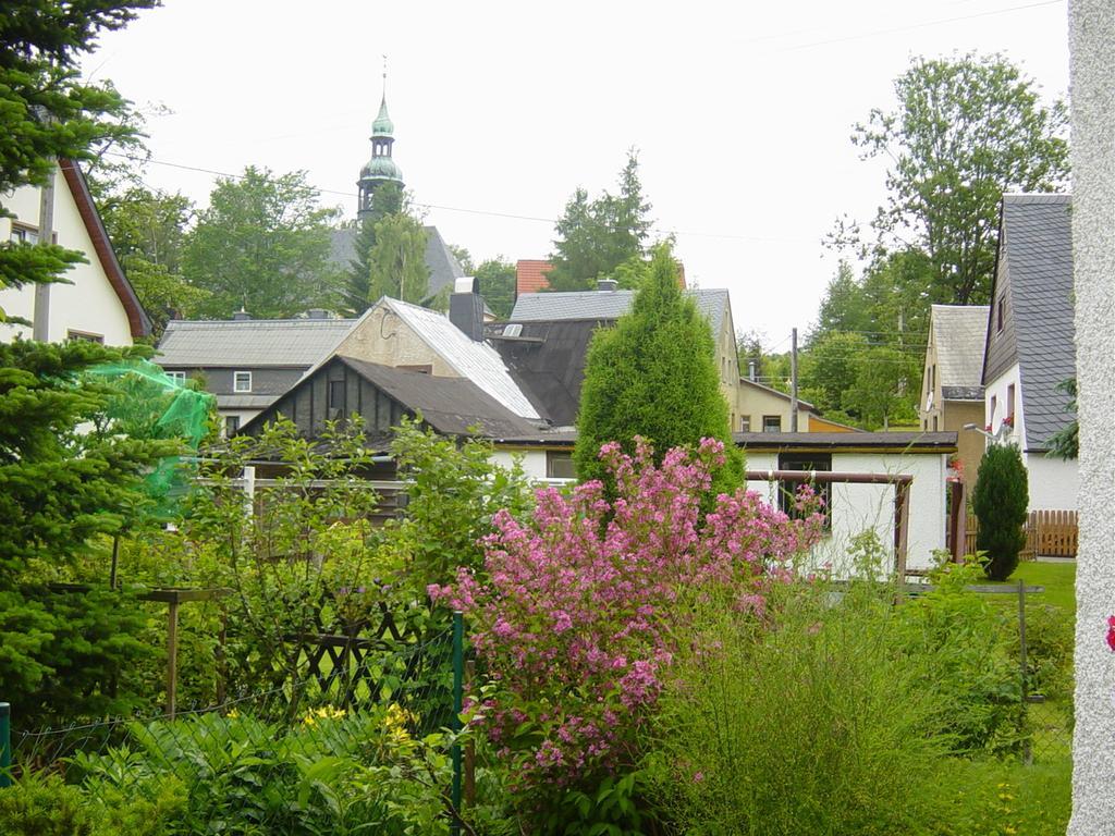 Ferienwohnung Bimmelbahn-Blick Neudorf  Szoba fotó