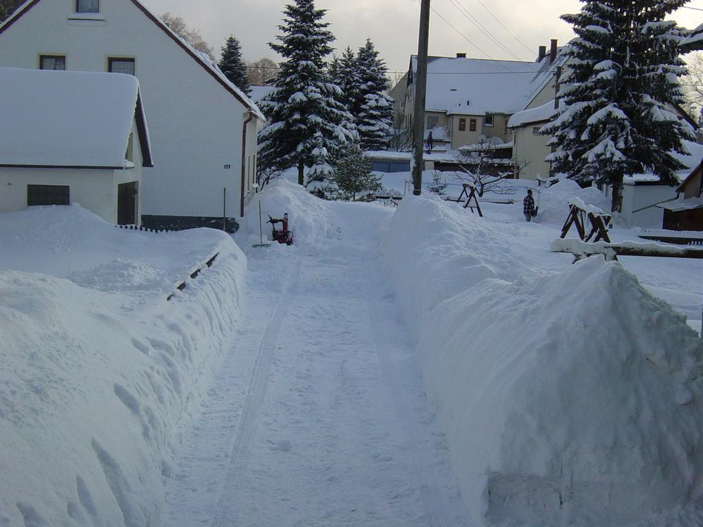 Ferienwohnung Bimmelbahn-Blick Neudorf  Szoba fotó